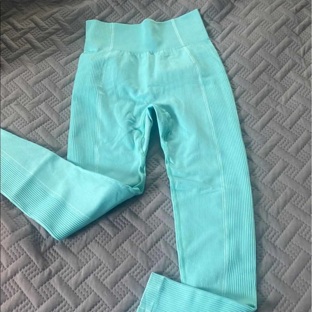 Has stain- Gymshark ultra seamless leggings